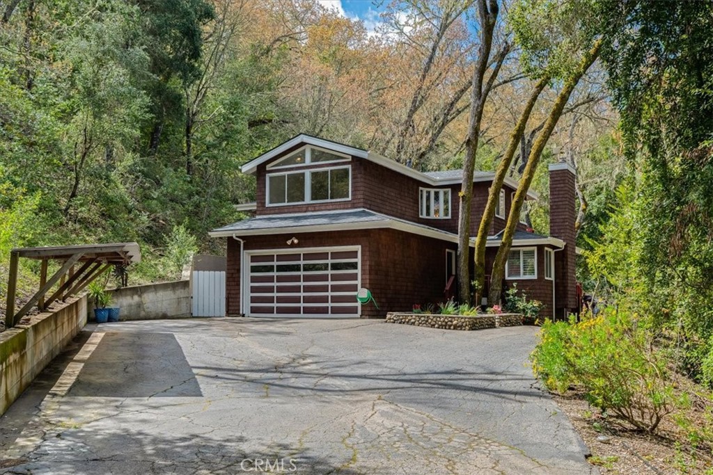 6281 York Mountain