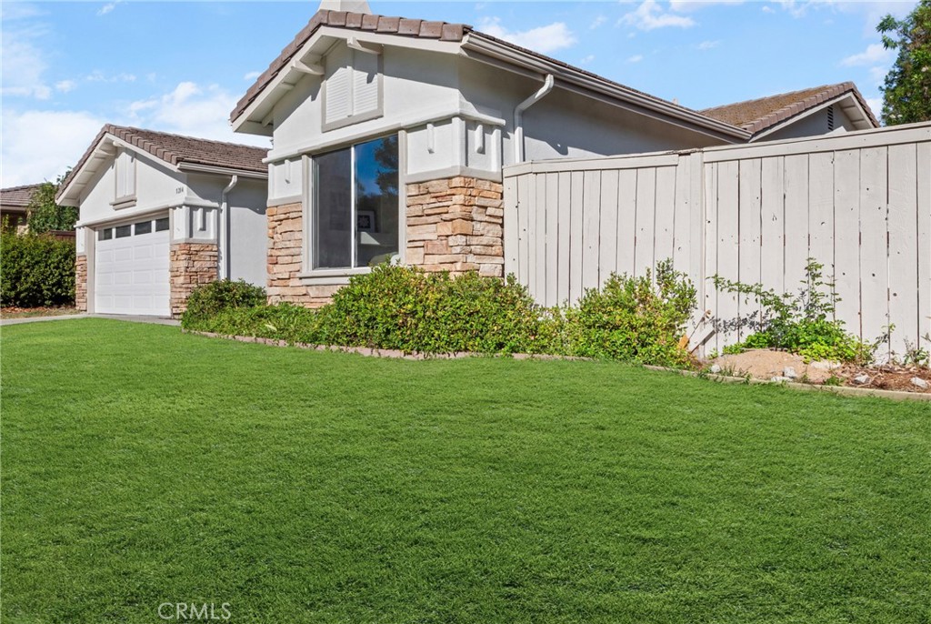 1214 Shadow Meadow