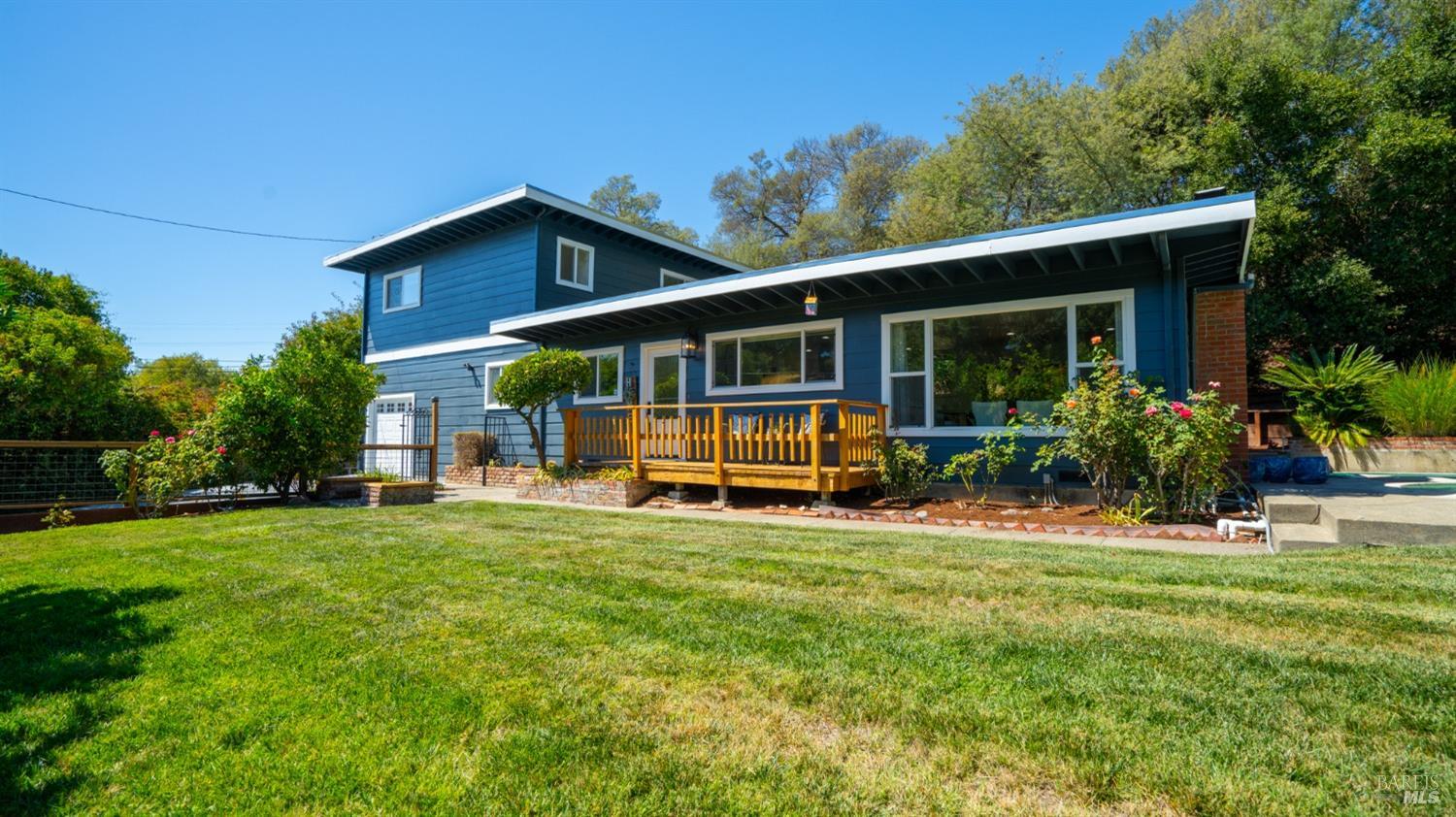 306 Olive Ave