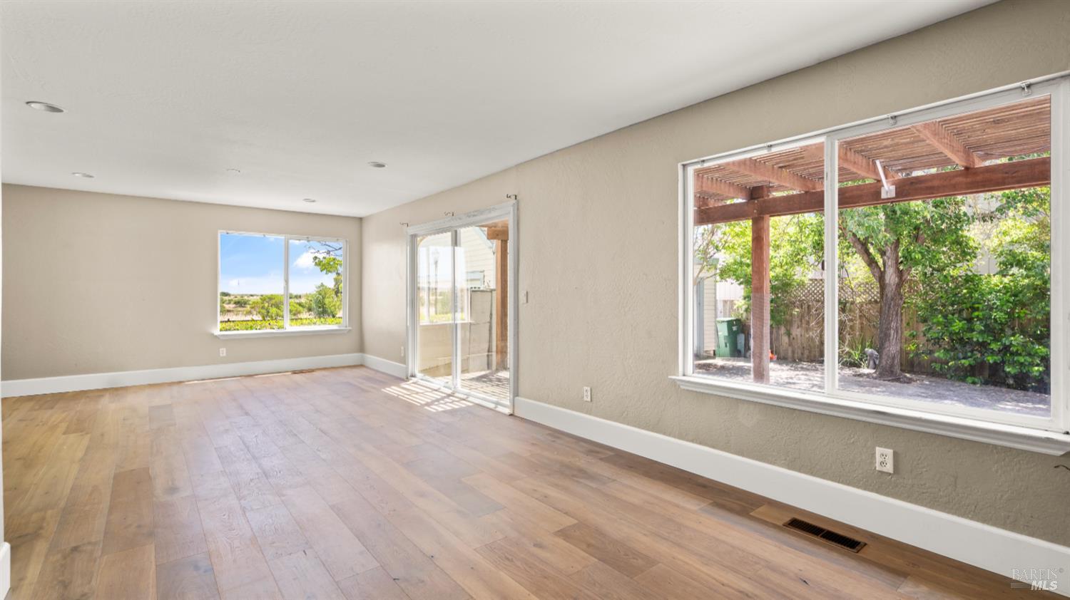 729 Bolero Ct
