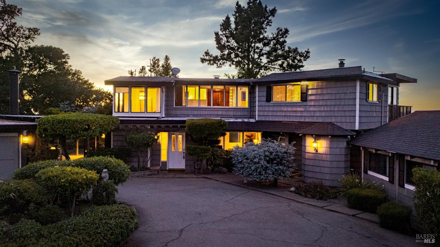 50 Bret Harte Ln