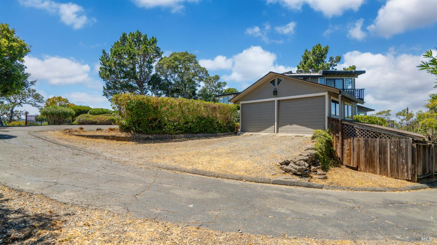50 Bret Harte Ln