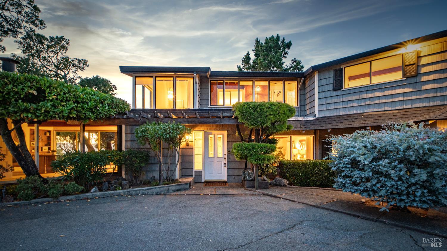 50 Bret Harte Ln