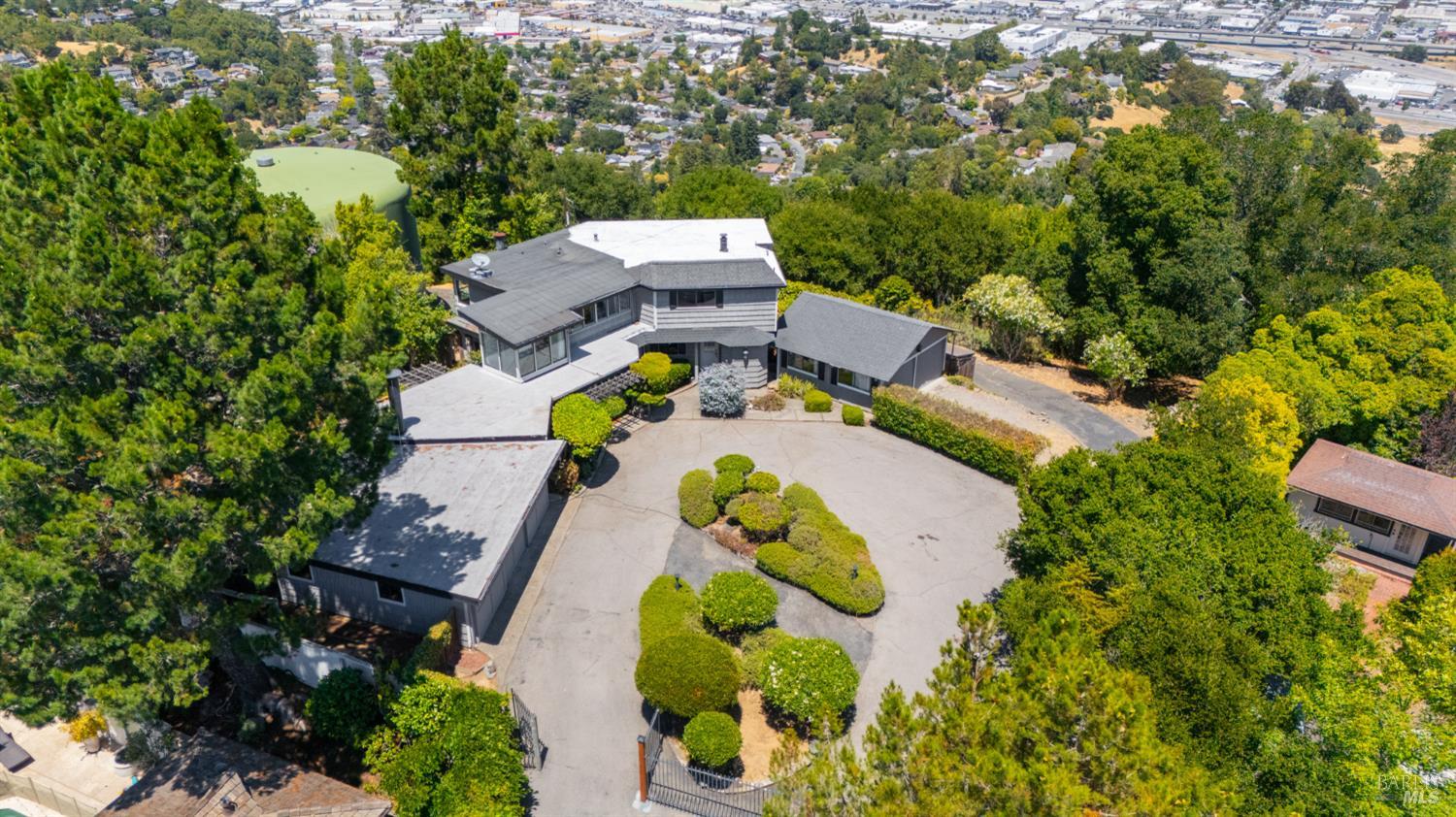 50 Bret Harte Ln