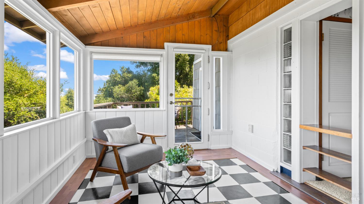 50 Bret Harte Ln