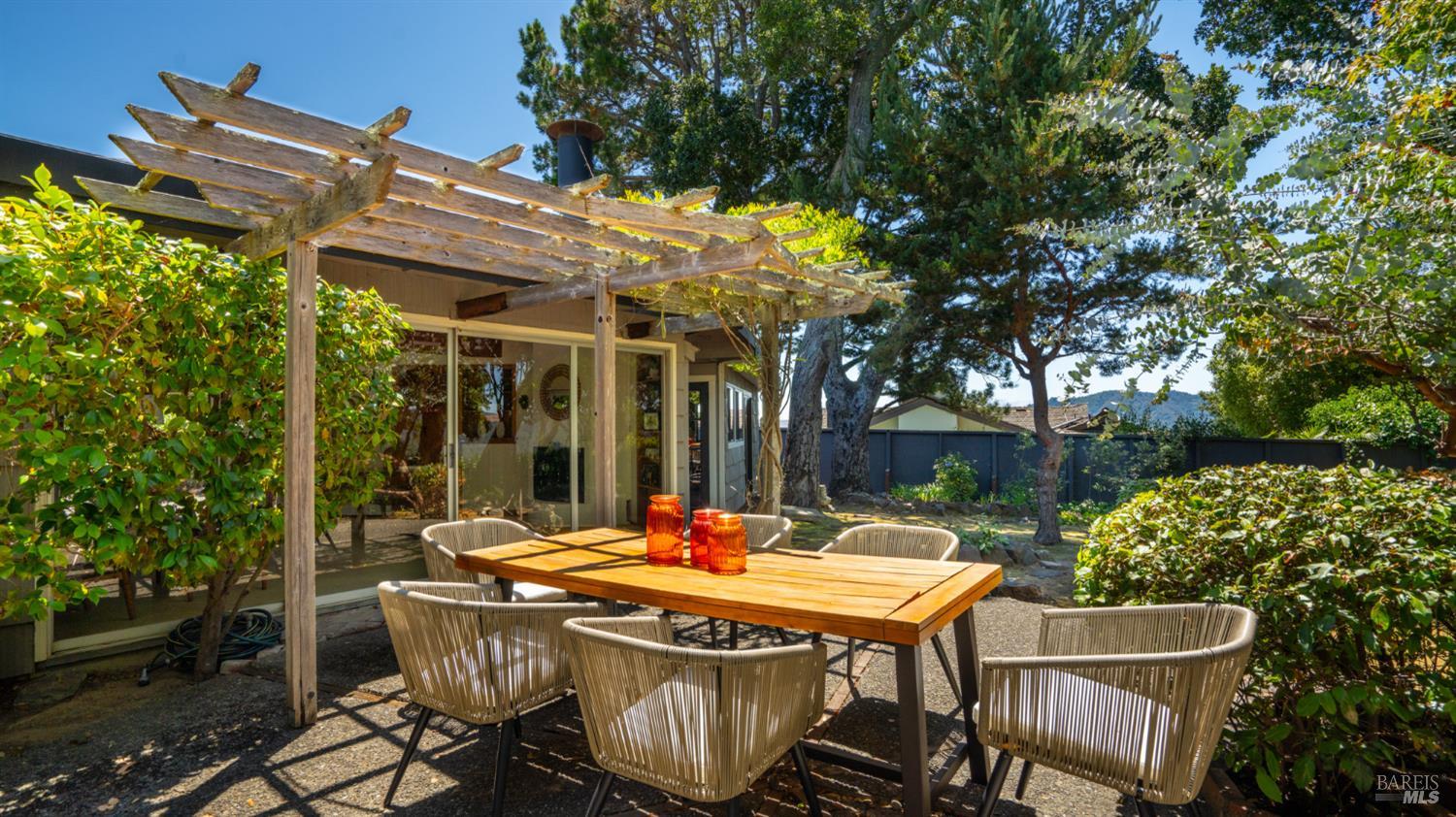 50 Bret Harte Ln