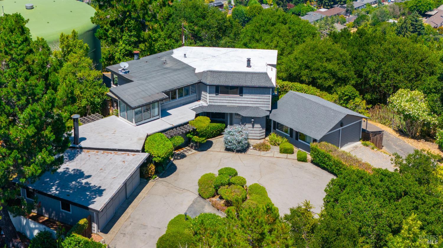 50 Bret Harte Ln