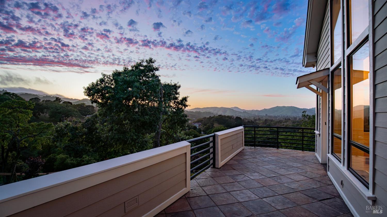 55 Wildwood Ln