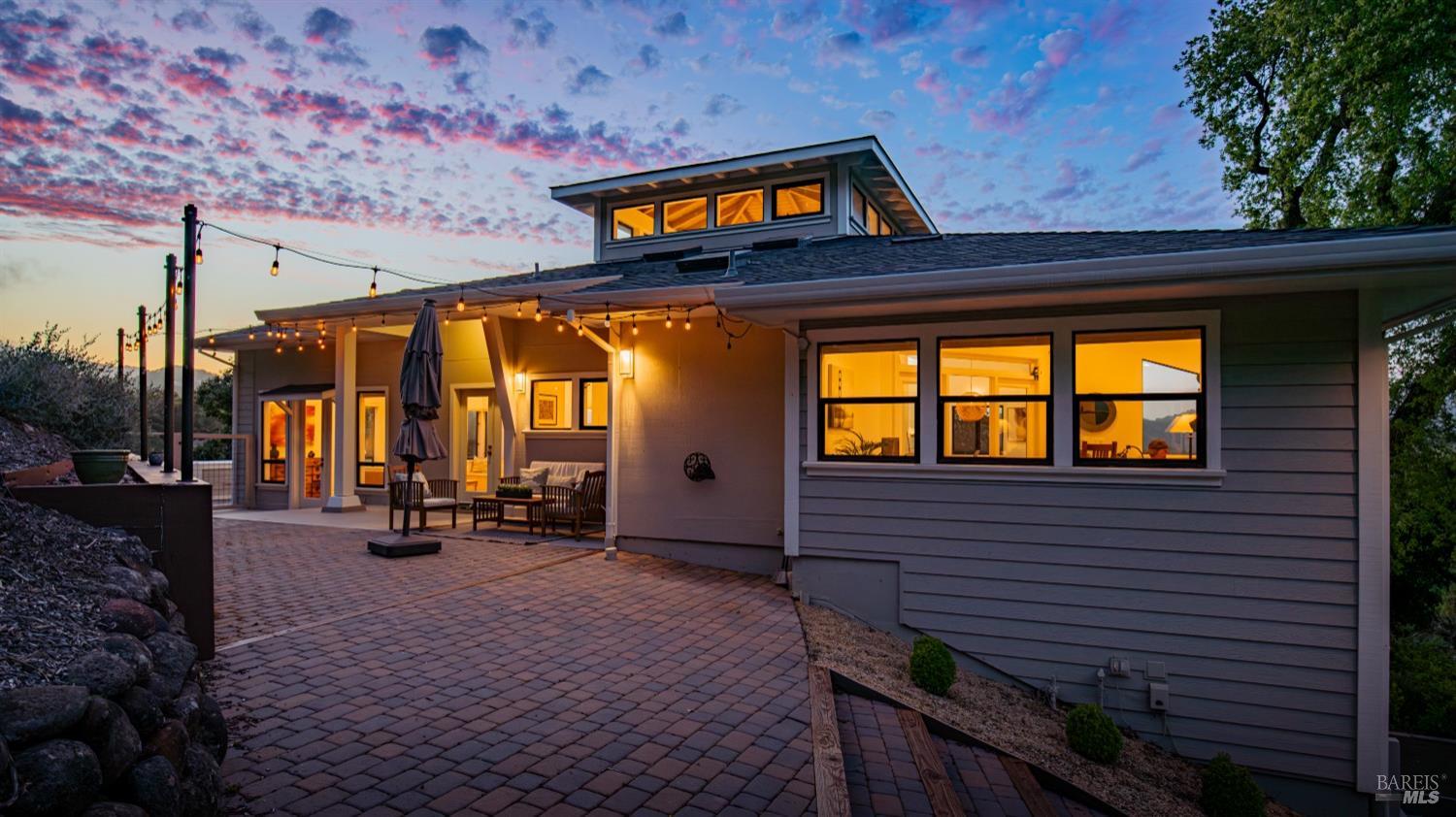 55 Wildwood Ln