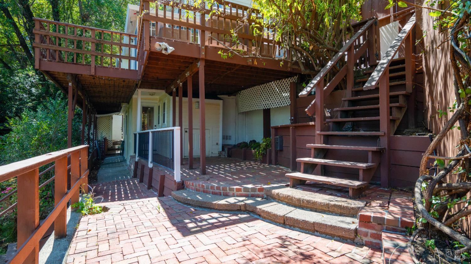 138 Miramar Ave