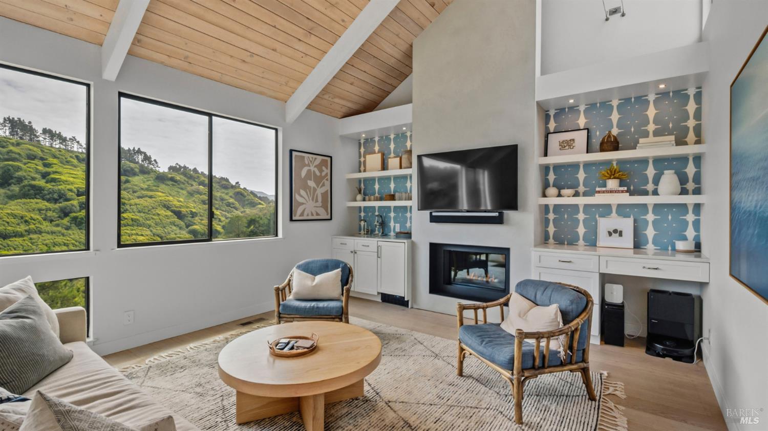 351 Carrera Drive