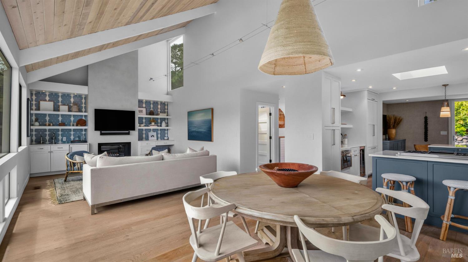351 Carrera Drive