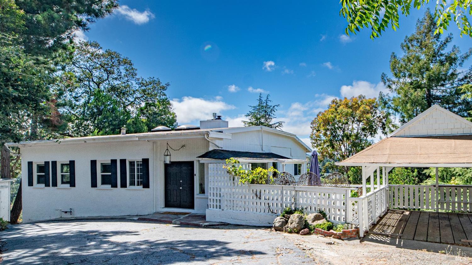 229 Southern Heights Boulevard