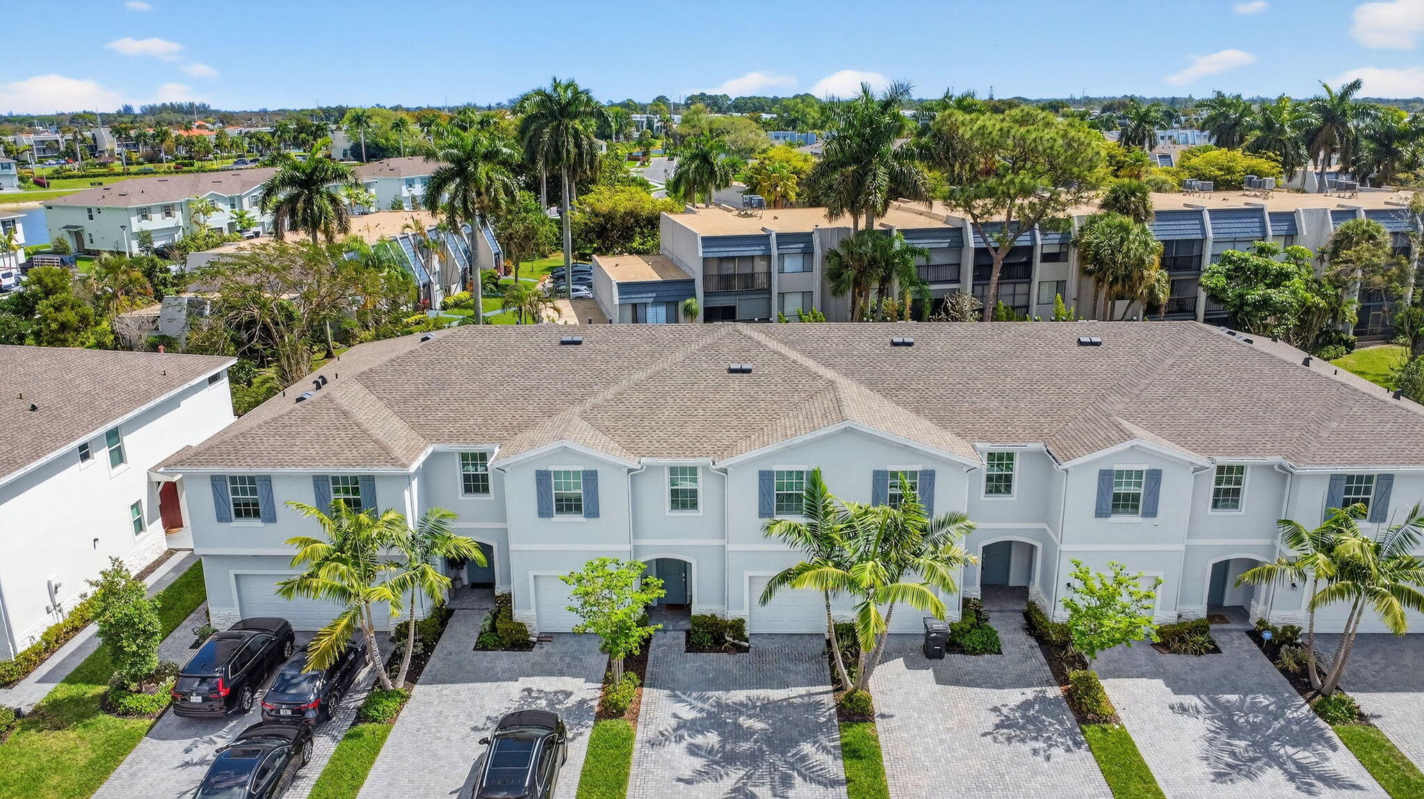 4326 Hammock Grove Drive