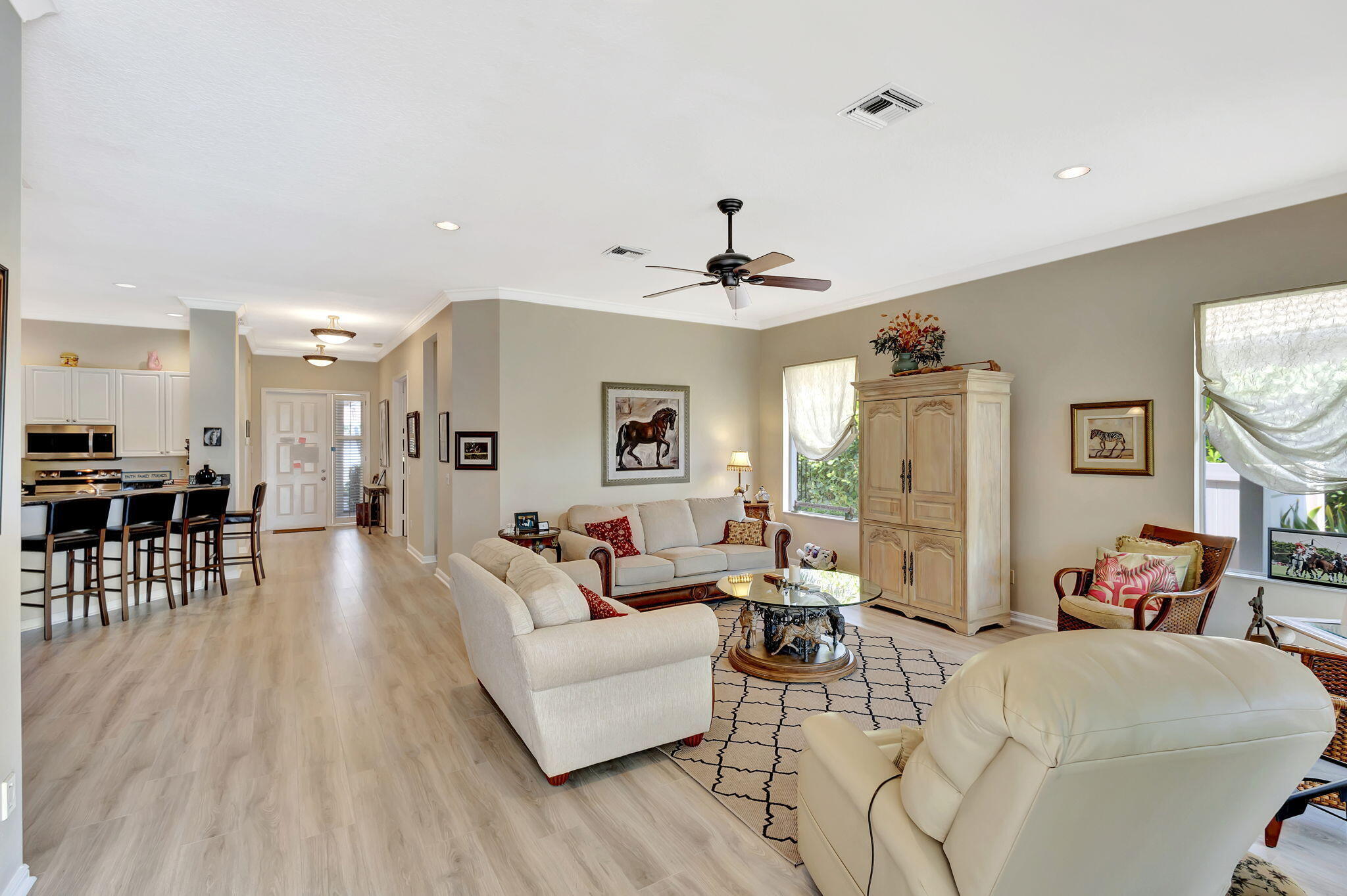 2941 Twin Oaks Way