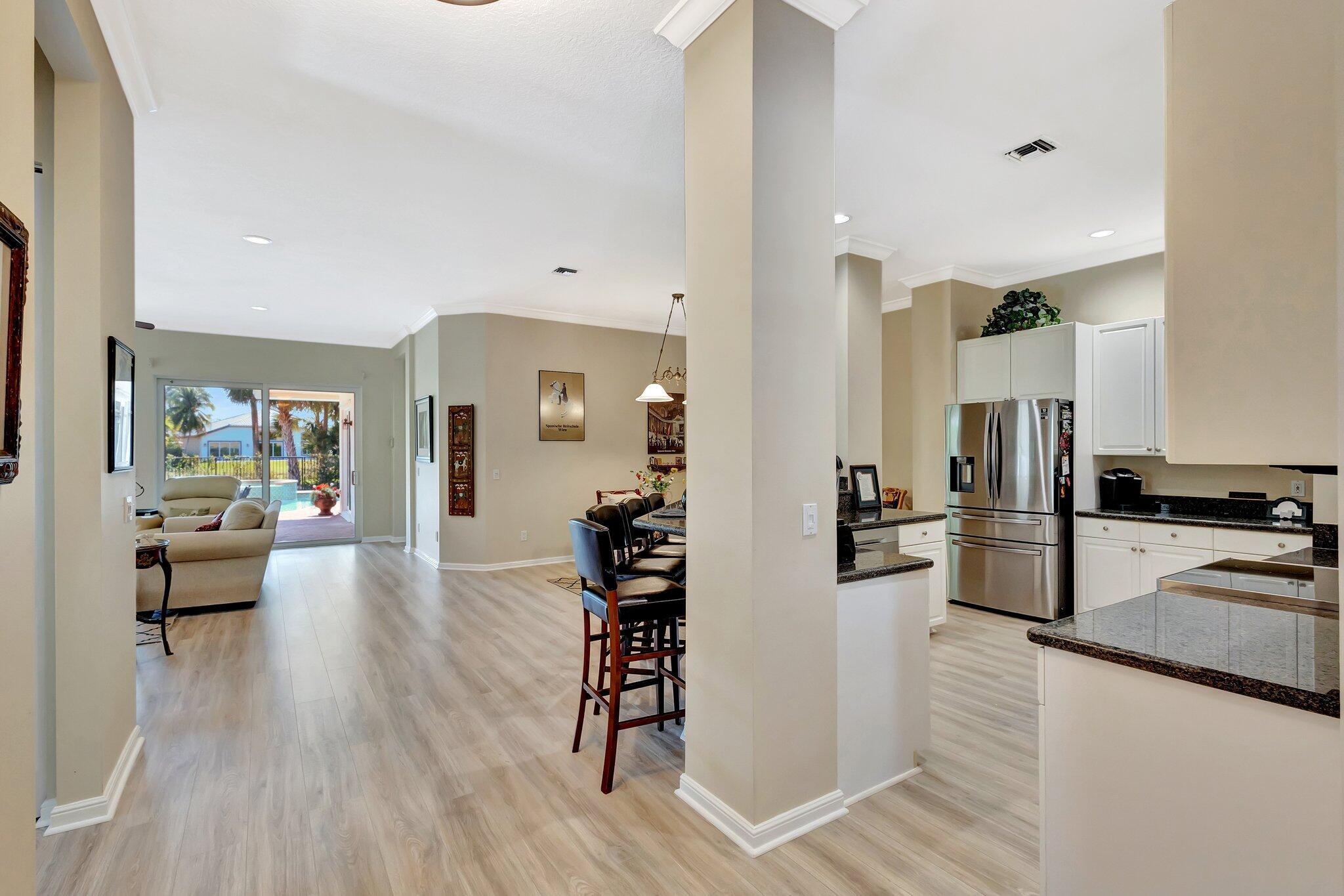 2941 Twin Oaks Way