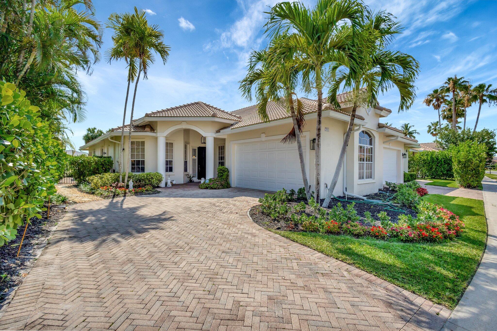 2941 Twin Oaks Way