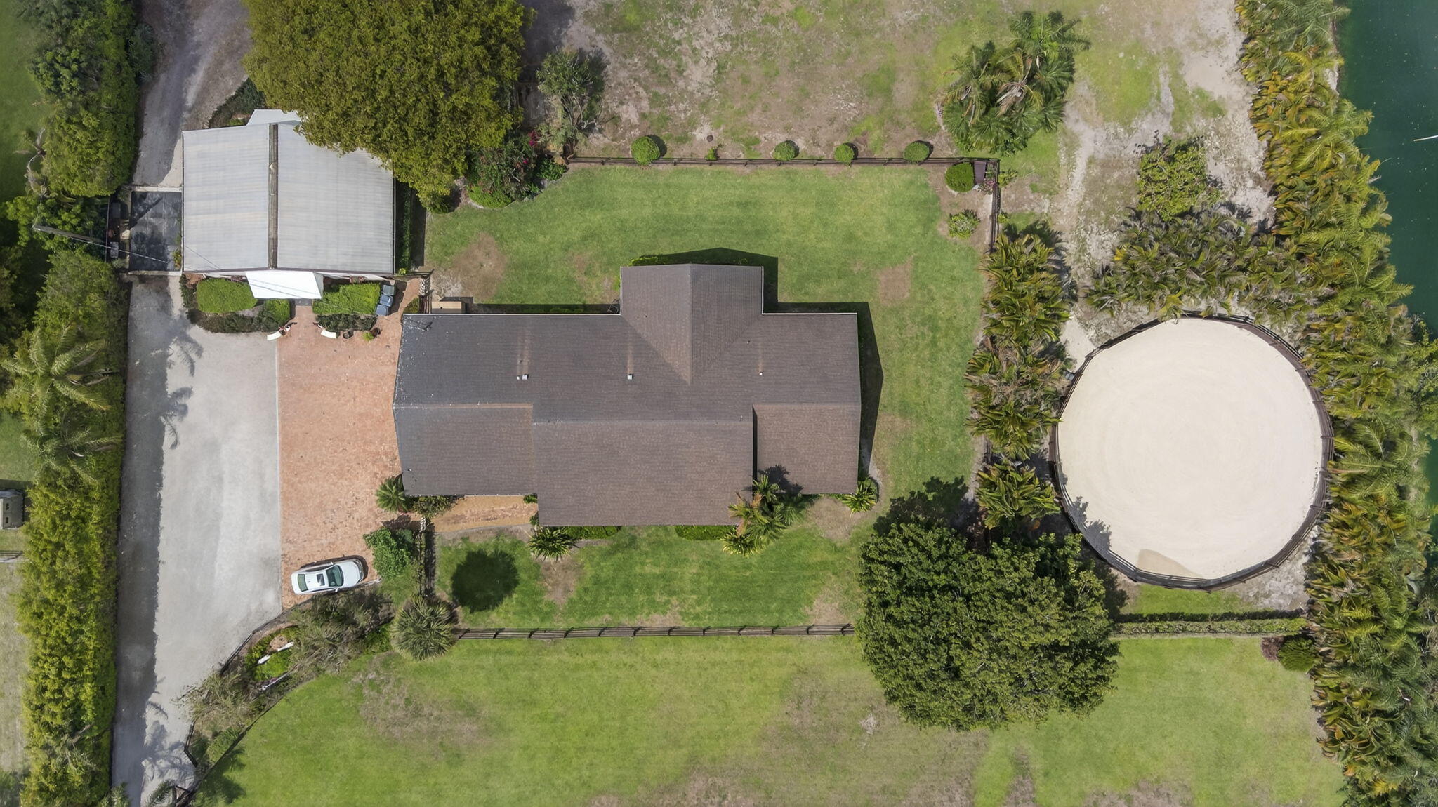 739 Cindy Circle Lane