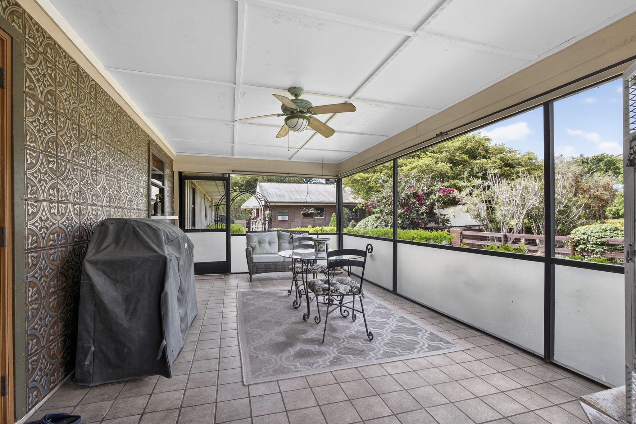 739 Cindy Circle Lane