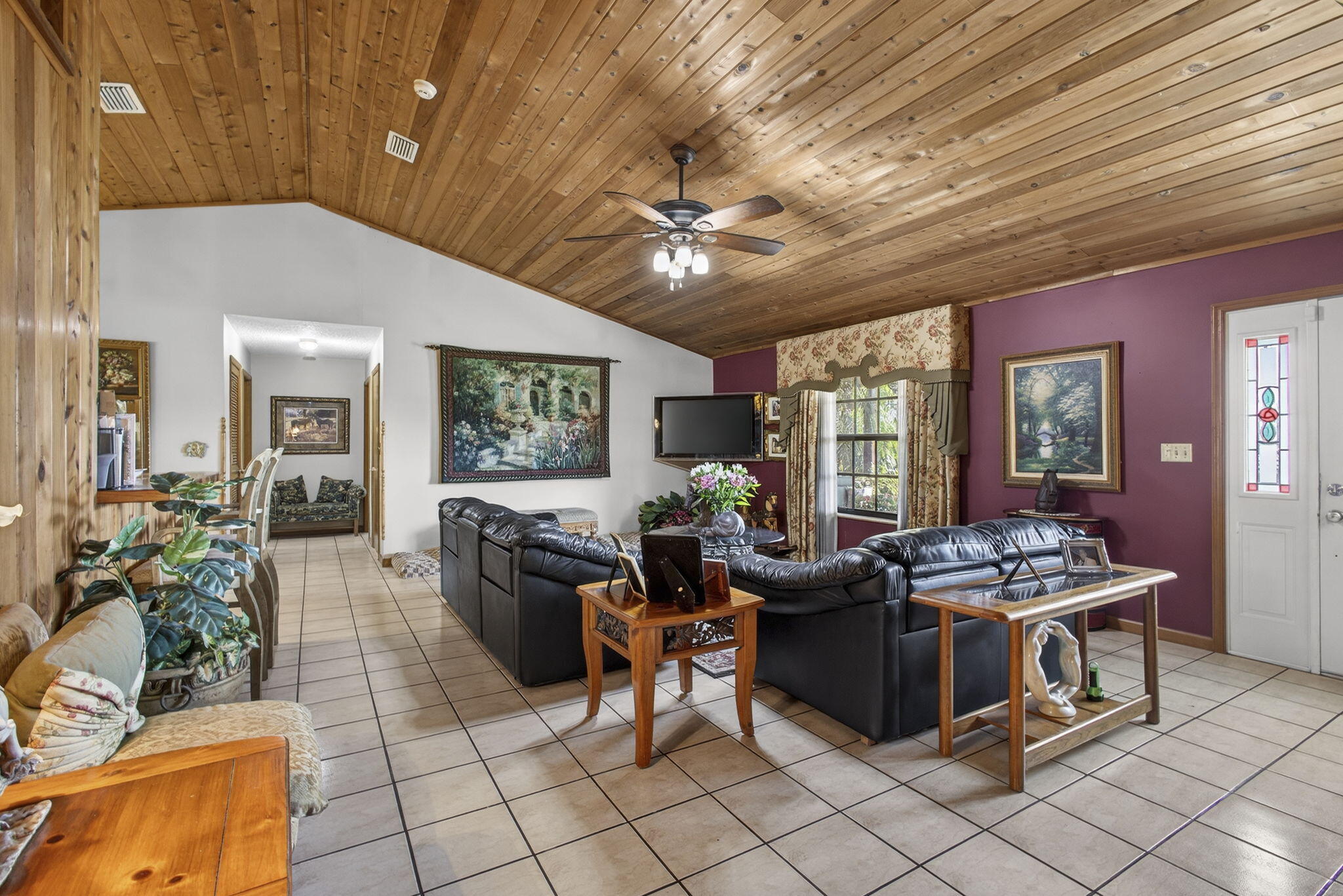 739 Cindy Circle Lane