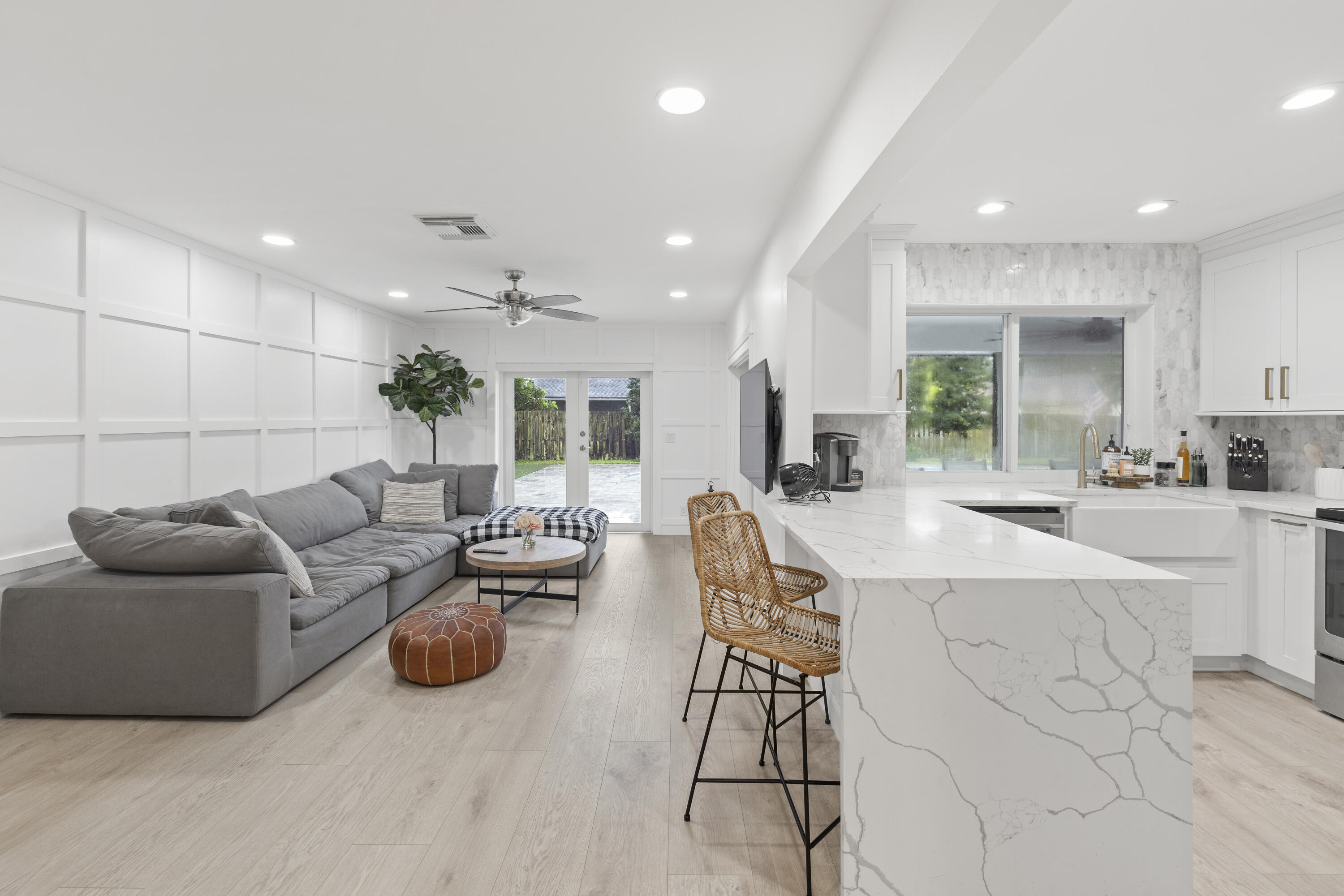 1145 Hickory Trail