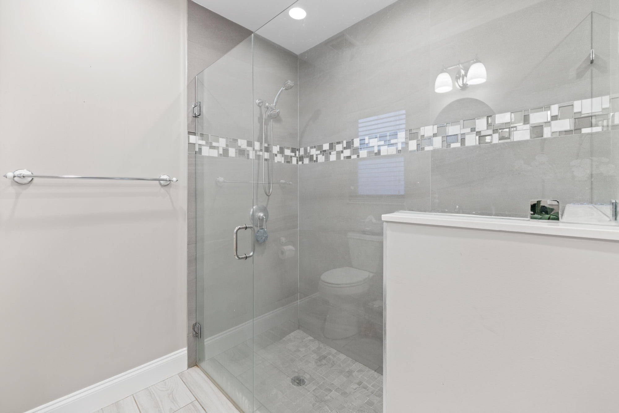 1145 Hickory Trail