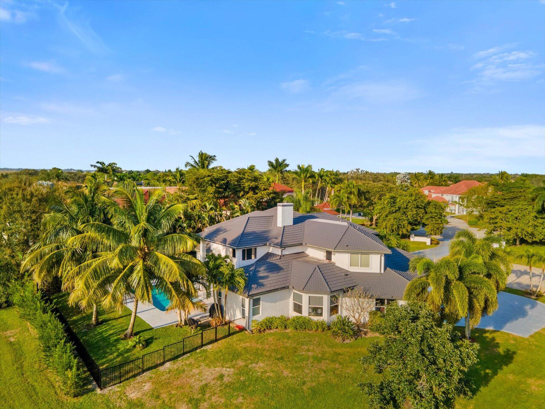 2135 Windsock Way