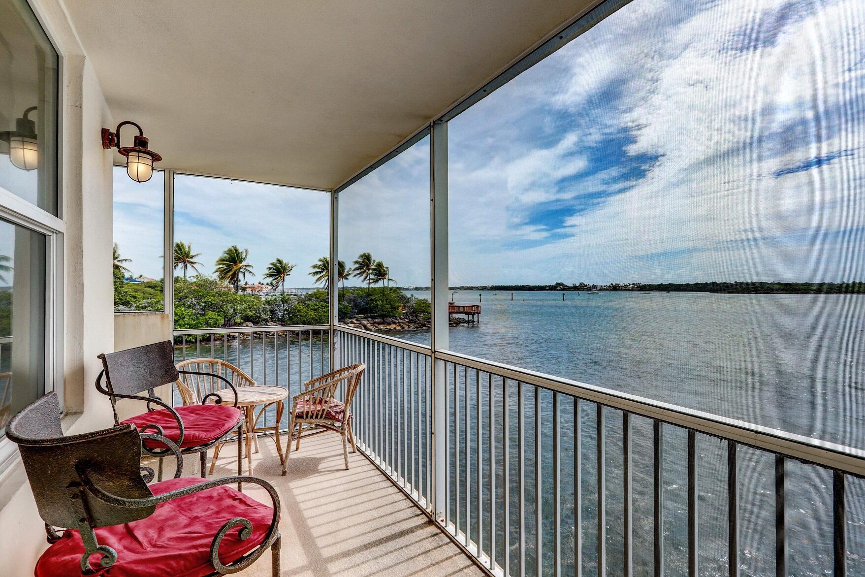 1820 New Palm Way 201