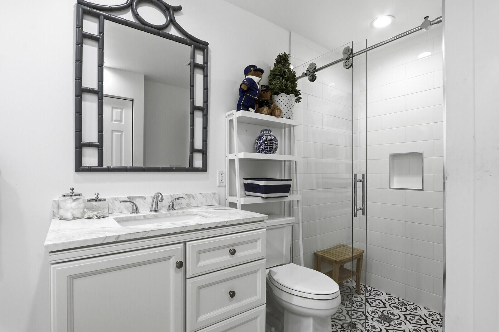 2465 Vista Del Prado Drive