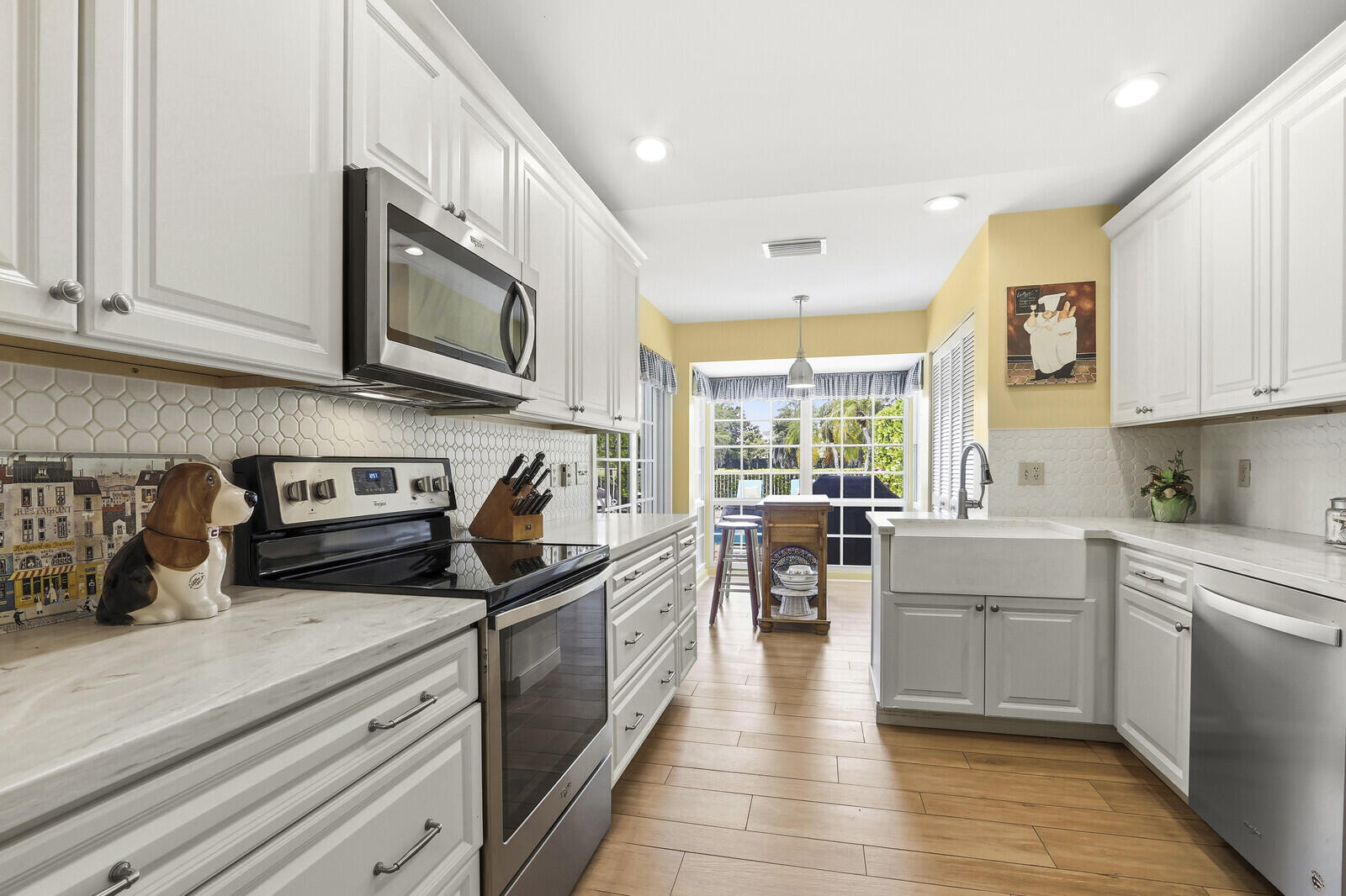 2465 Vista Del Prado Drive
