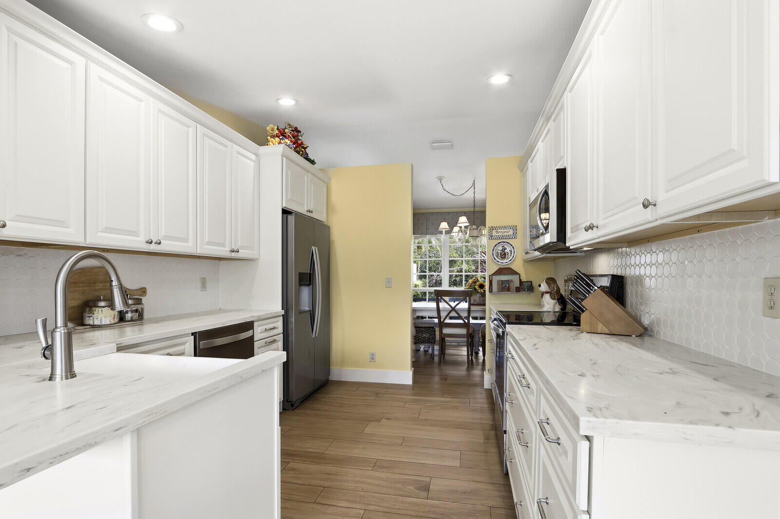 2465 Vista Del Prado Drive