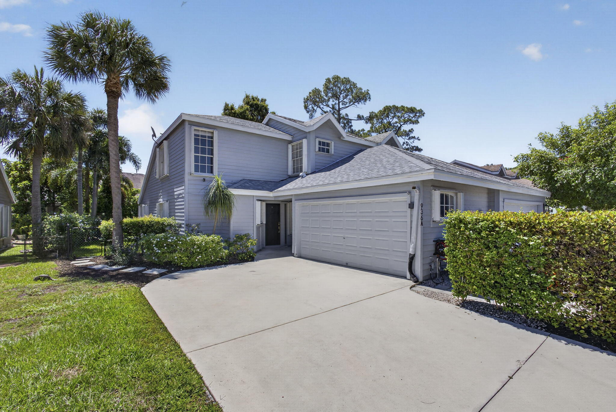 936 Honeytree Lane A