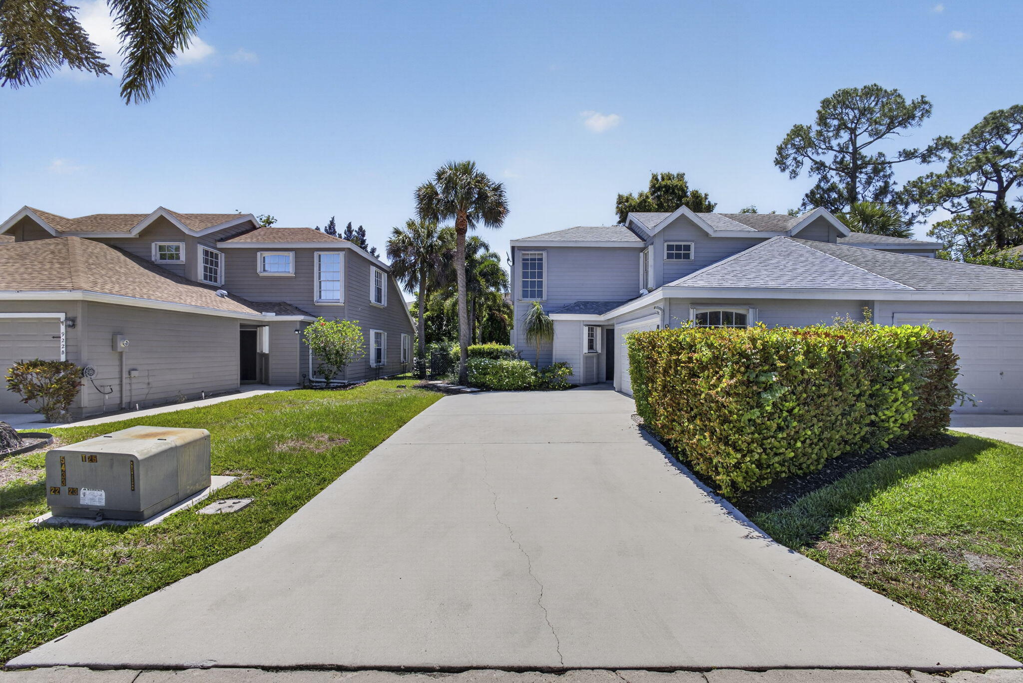 936 Honeytree Lane A
