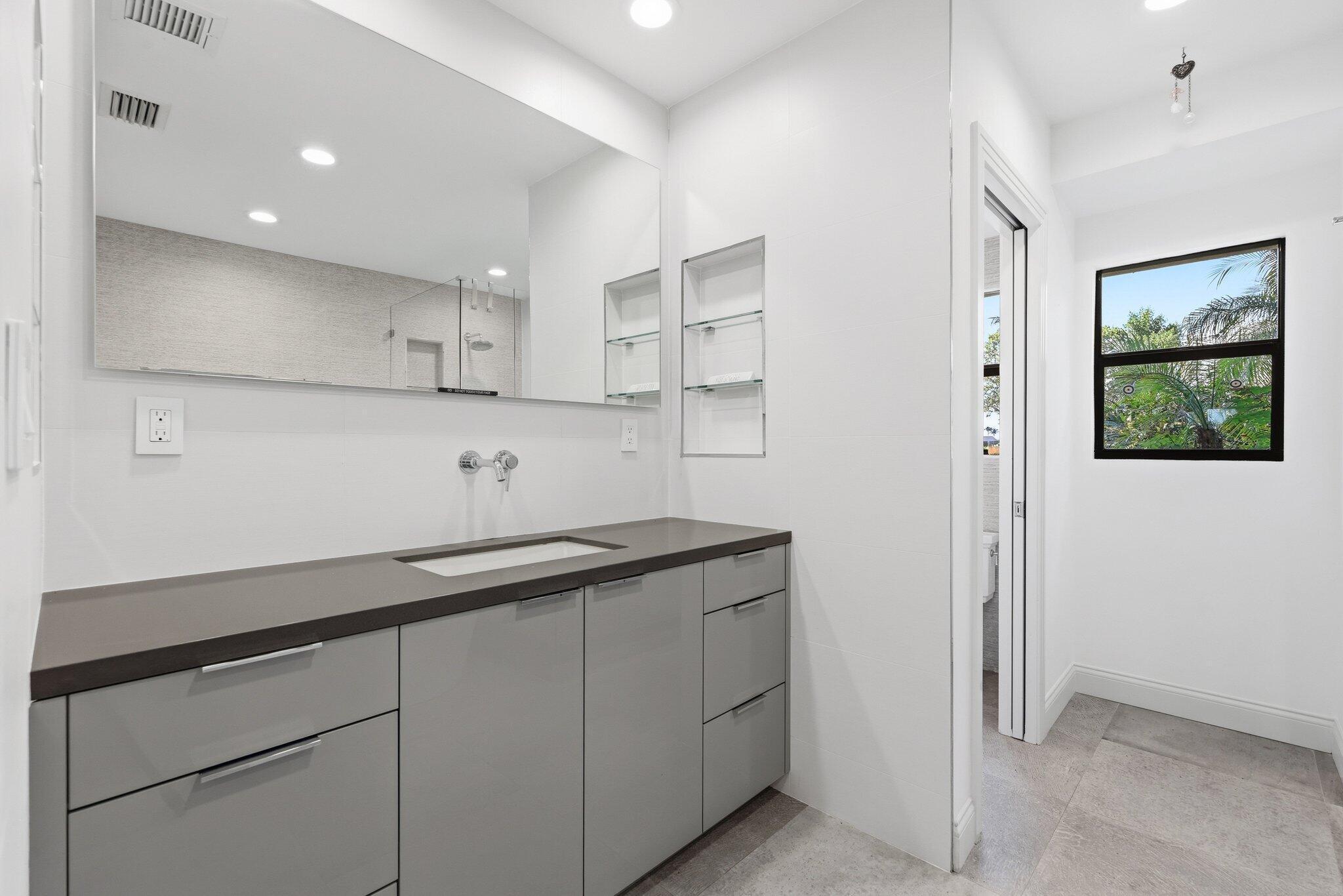 2835 Polo Island Drive H104