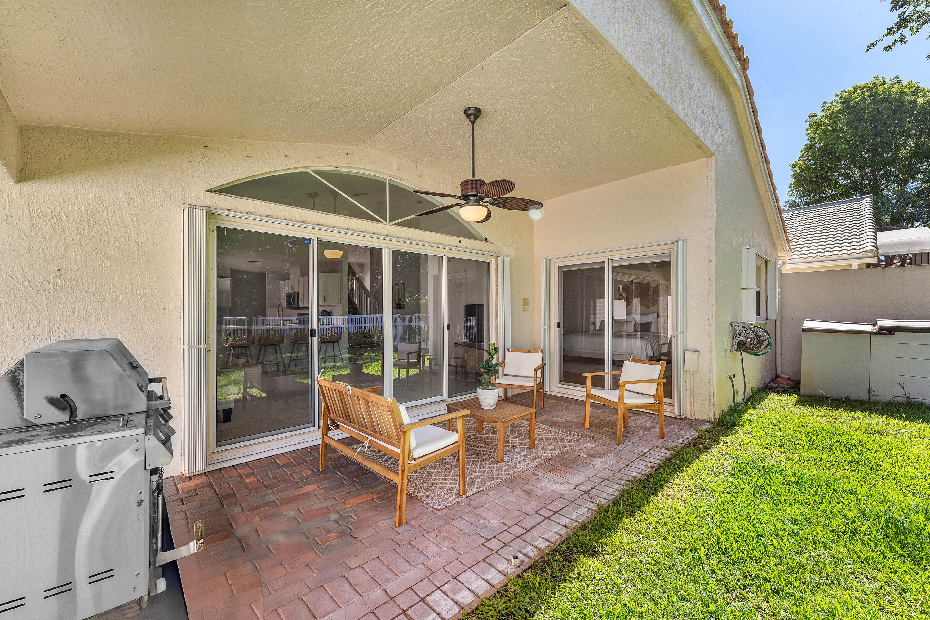 4245 Bluff Harbor Way