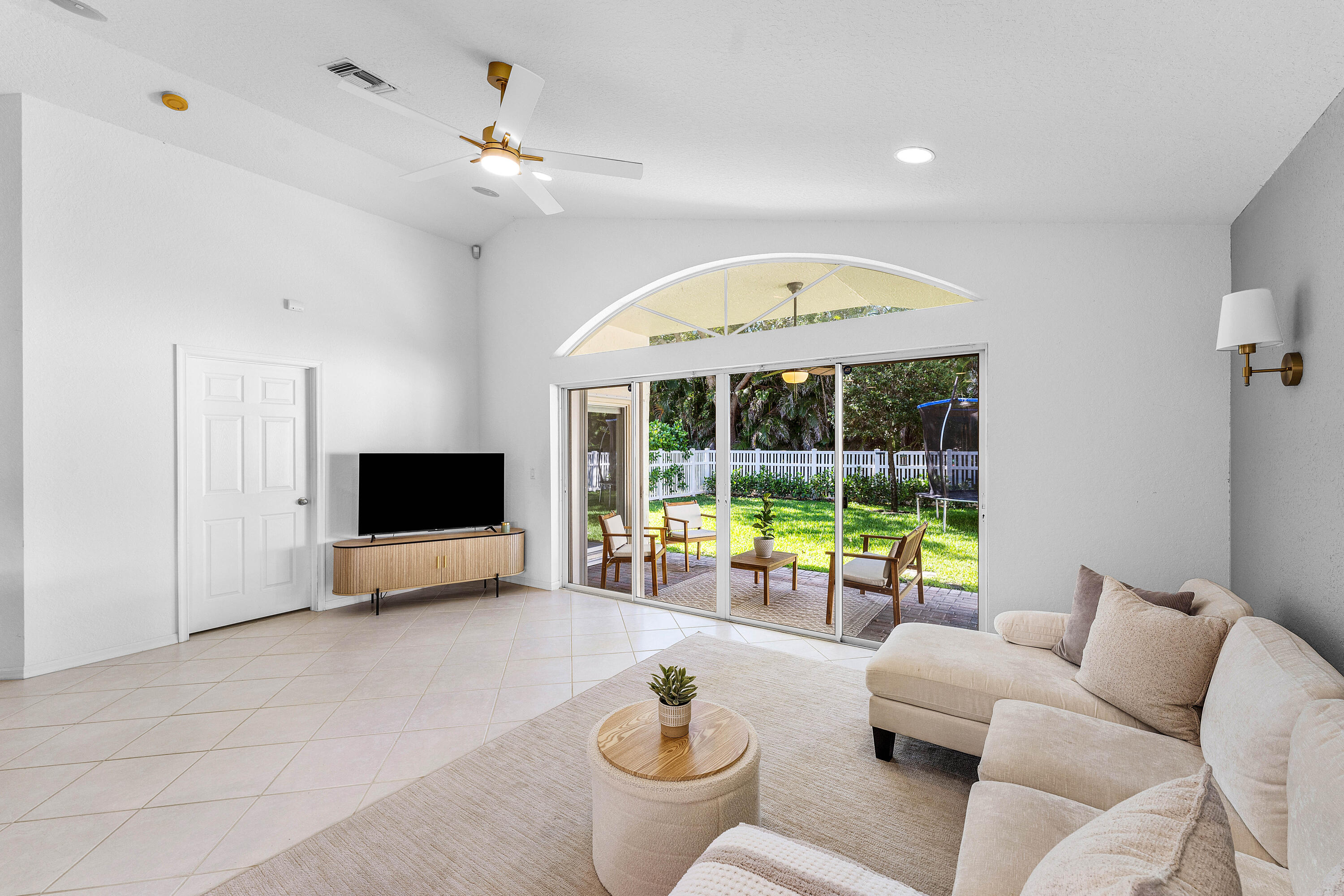 4245 Bluff Harbor Way