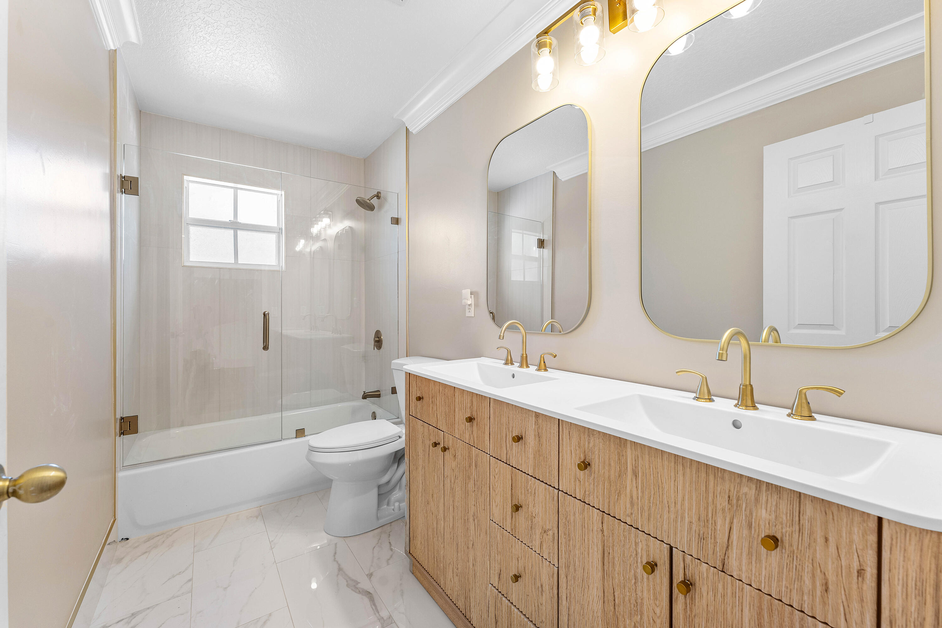 4245 Bluff Harbor Way