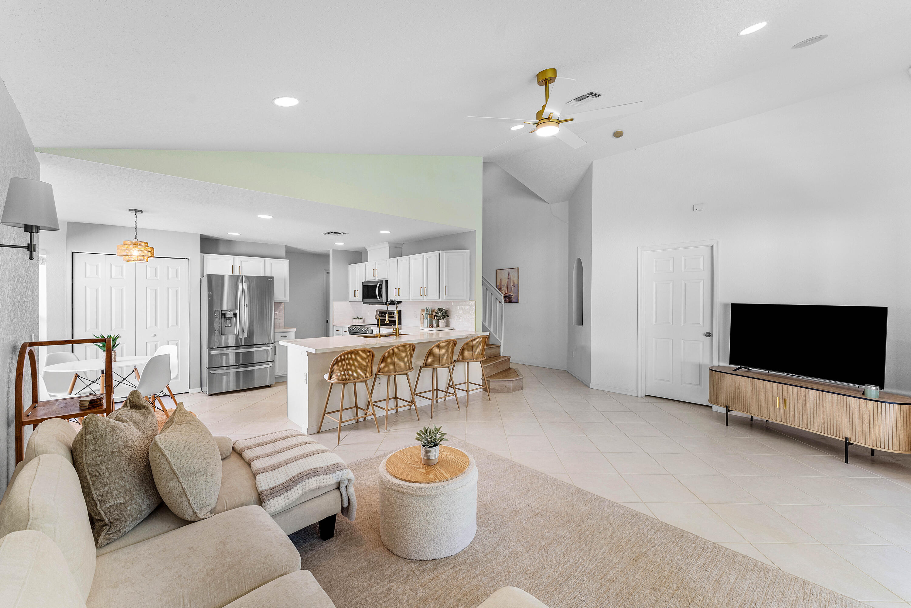4245 Bluff Harbor Way