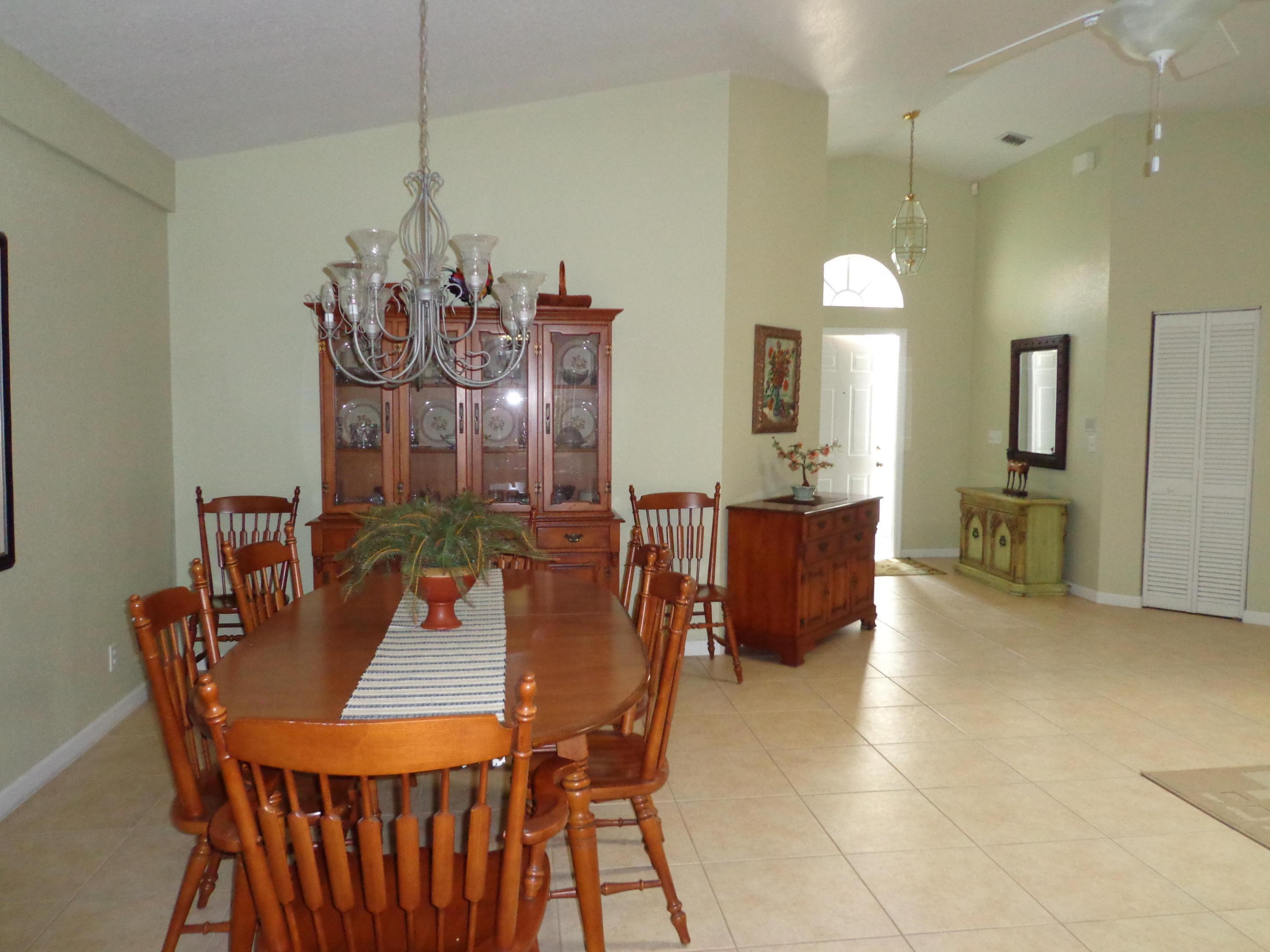1141 Mulberry Place