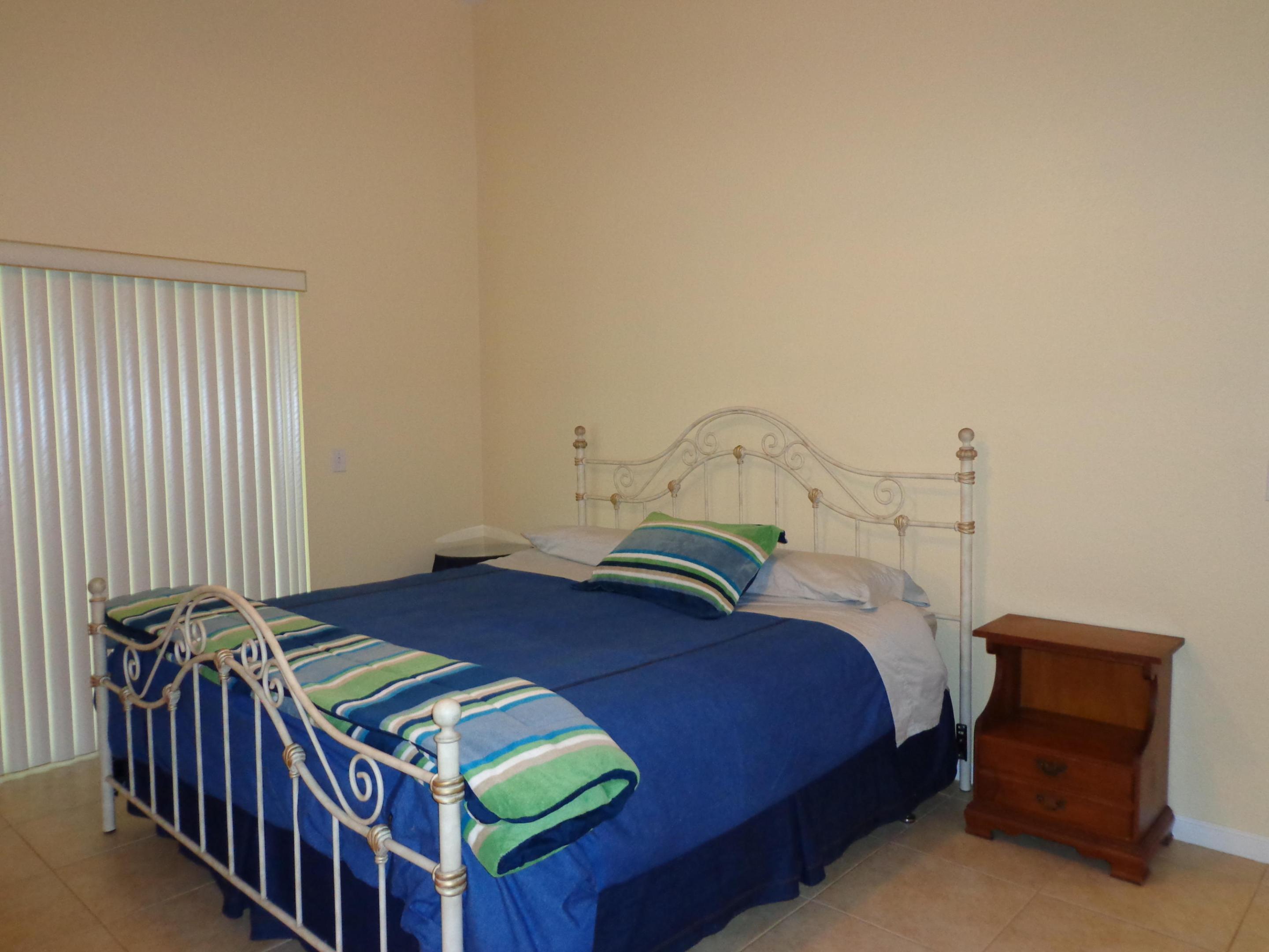 1141 Mulberry Place