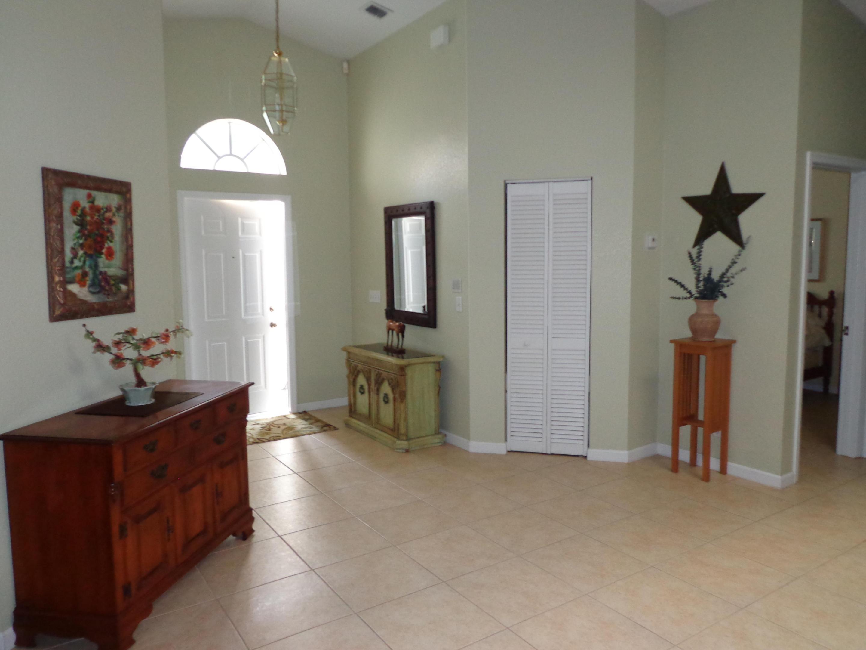 1141 Mulberry Place