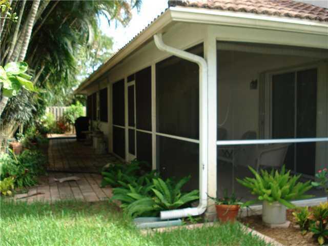 1141 Mulberry Place