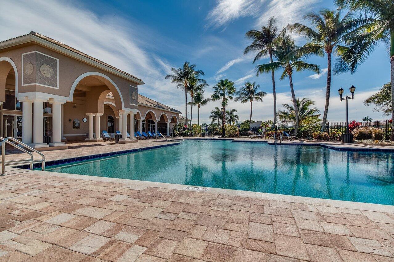11750 Osprey Pointe Circle