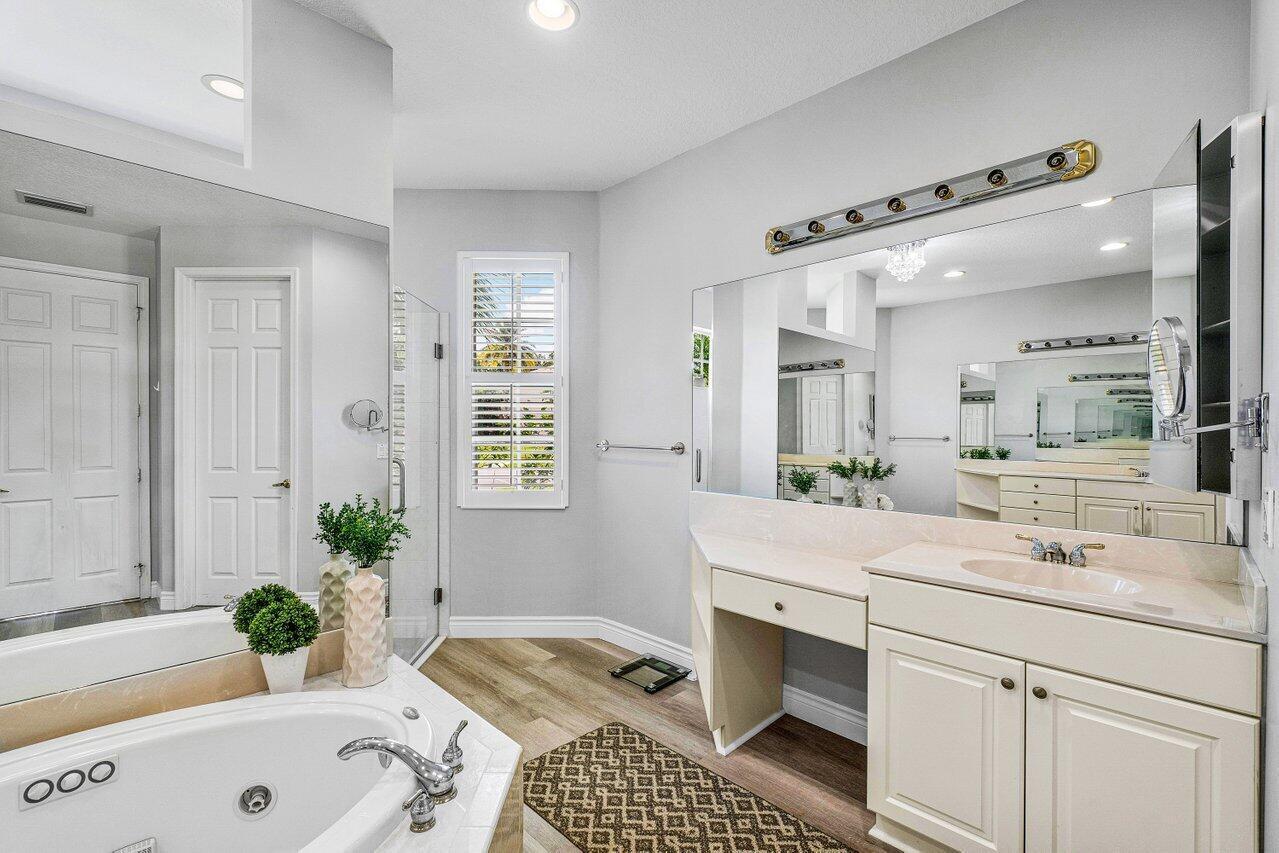 11750 Osprey Pointe Circle