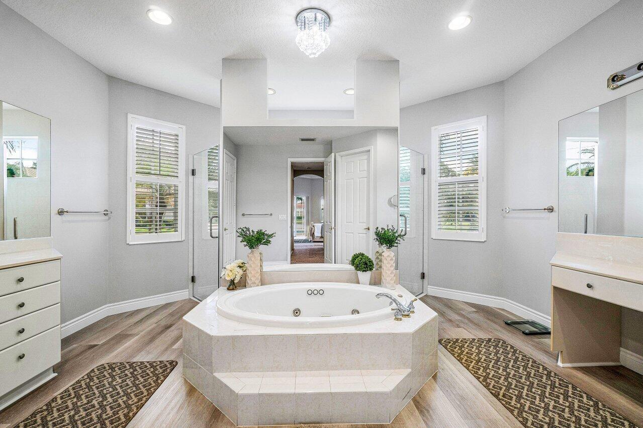 11750 Osprey Pointe Circle