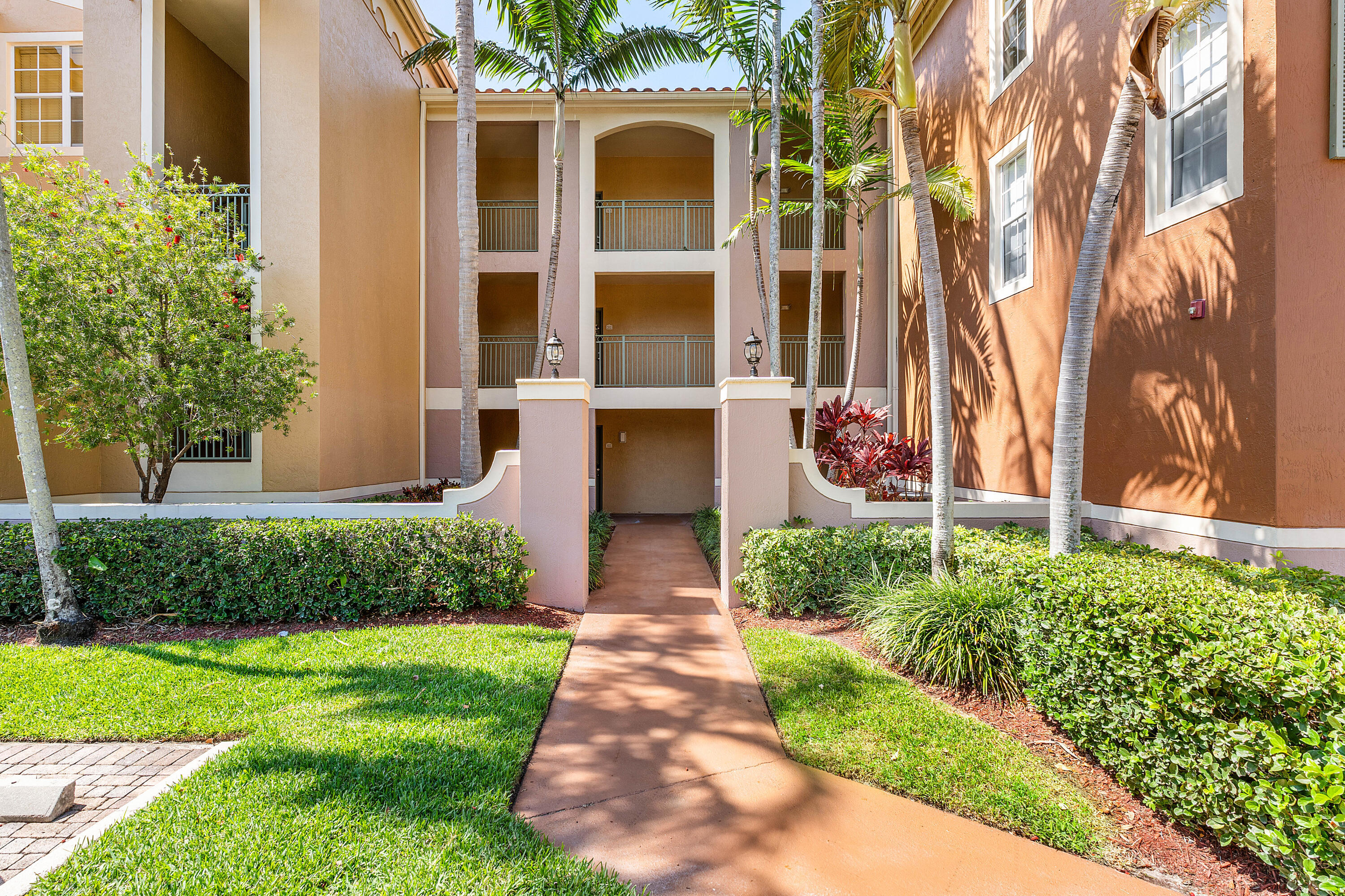 11780 St Andrews Place 304