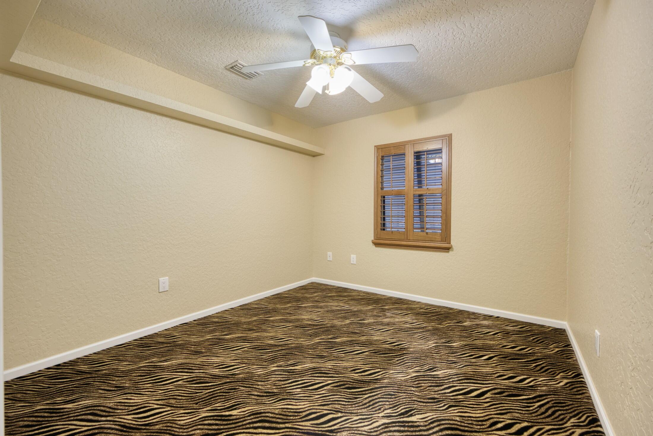 1672 ERIE Terrace