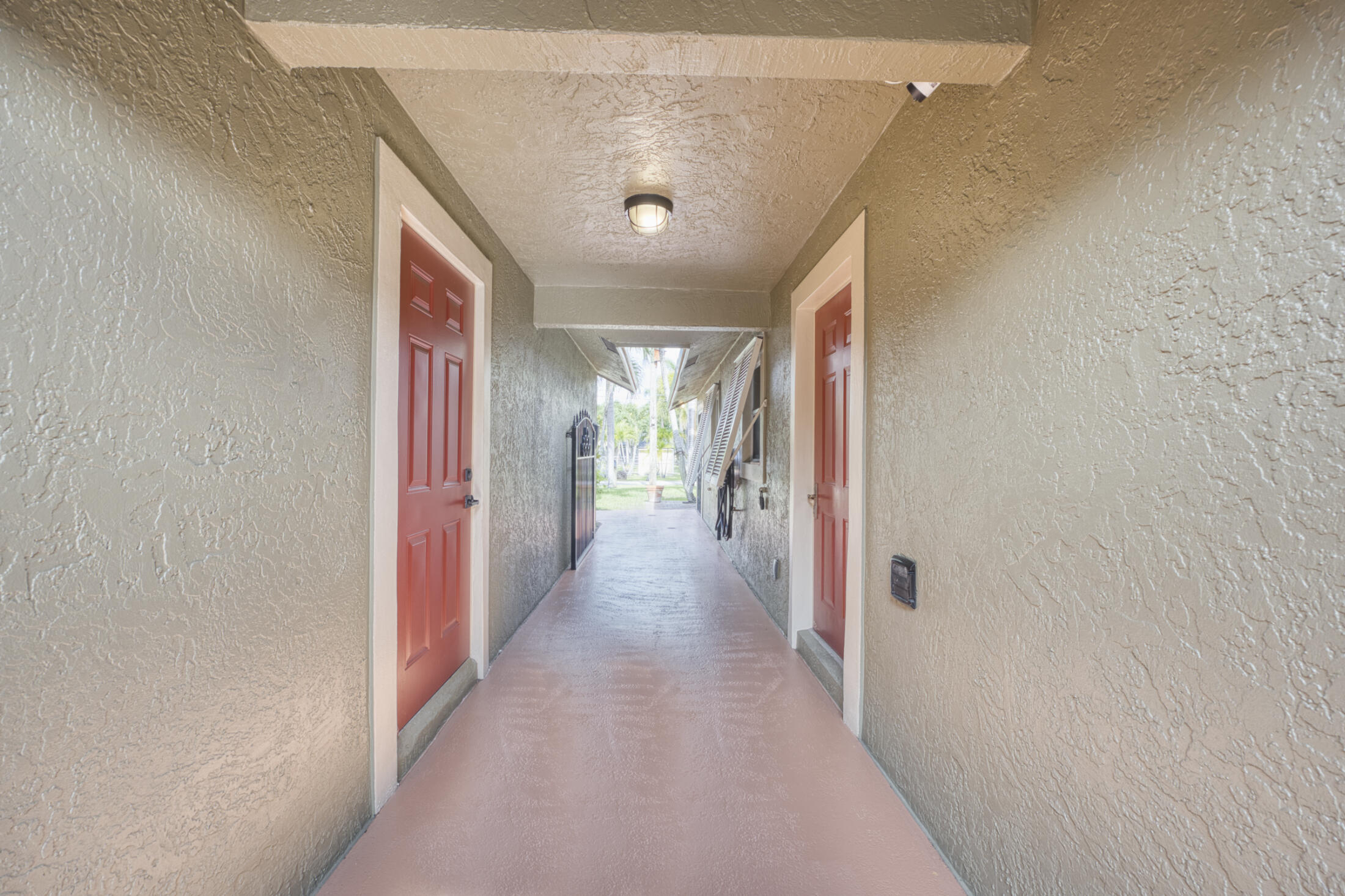 1672 ERIE Terrace