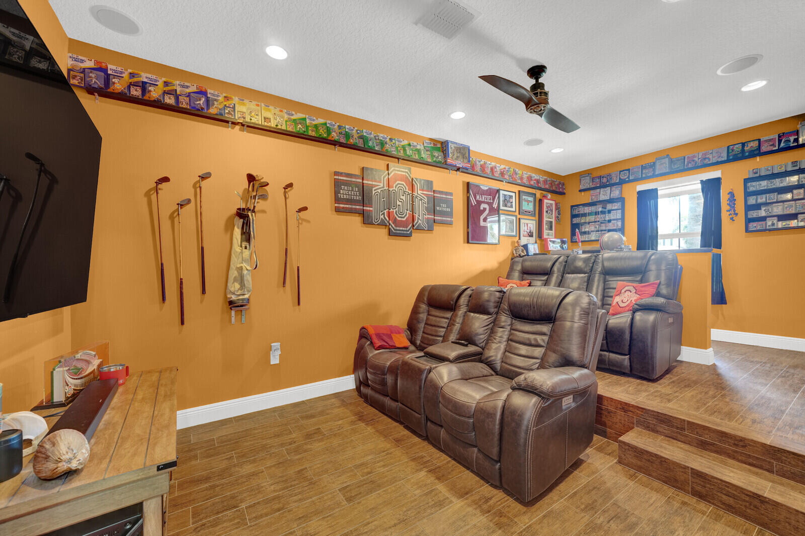 9535 PHIPPS Lane