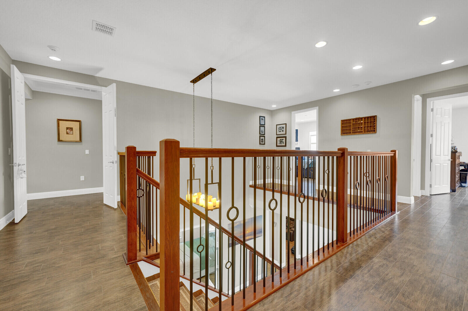 9535 PHIPPS Lane